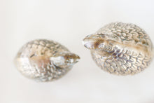 Load image into Gallery viewer, Pair of Vintage Brass Quail
